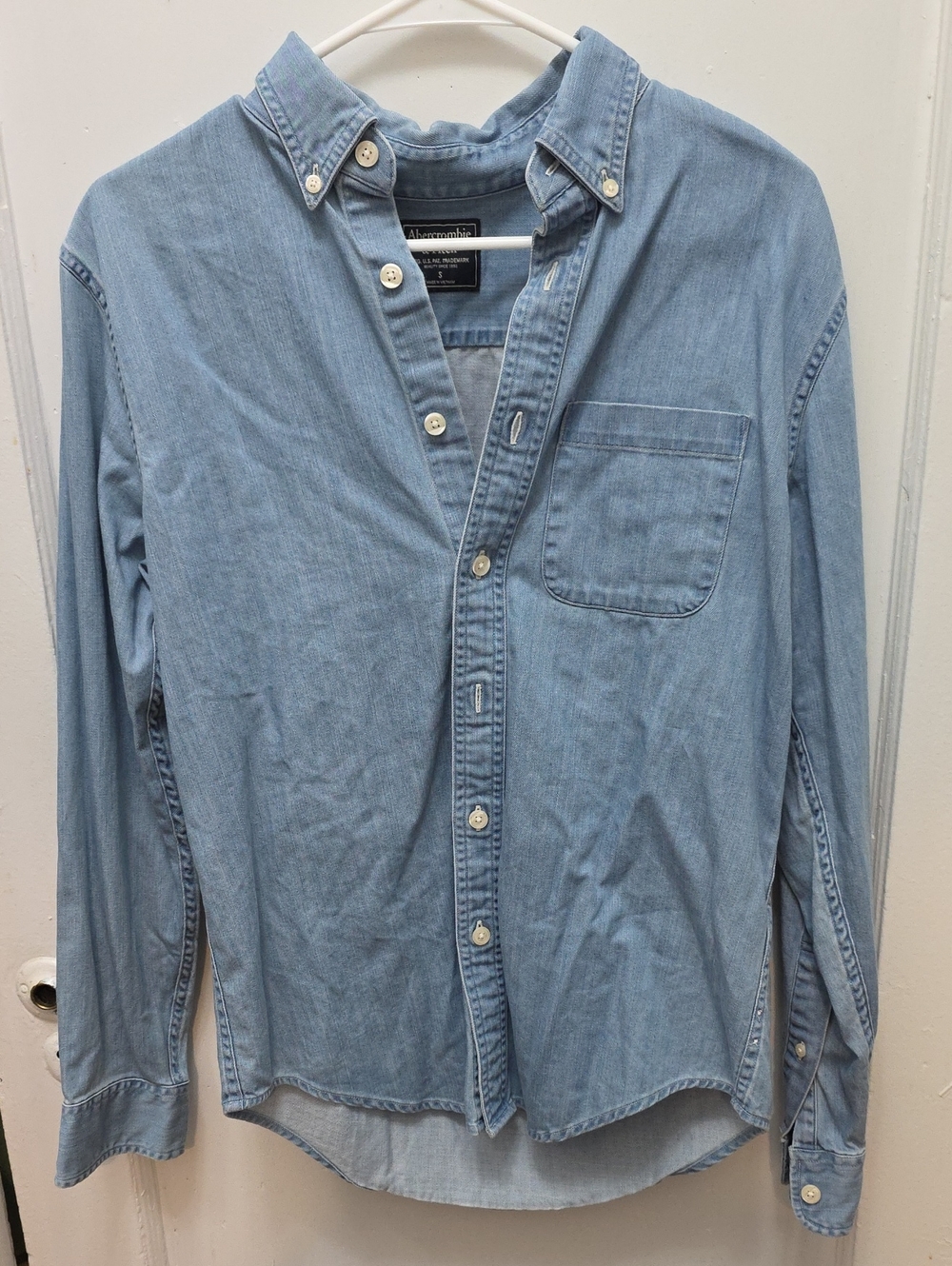 Abercrombie & Fitch Light Blue Denim Button-Down Shirt